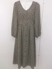 ◇ earth music&ecology ウエストゴム 花柄 長袖 膝下丈 ワンピース サイズF モカ ベージュ レディース  【中古】 【1206300001818】