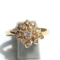 14石のダイヤモンドと18金のリング　11.5号　新品
