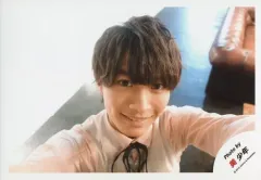 【中古】生写真(ジャニーズ) 美 少年/那須雄登/横型・バストアップ・衣装ピンク・グレー・笑顔・カメラ目線/「ジャニーズJr.8・8祭り～東京ドームから始まる～」セルフィー/公式生写真