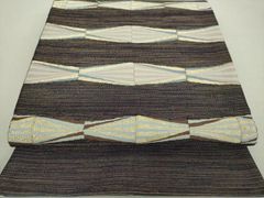 平和屋着物○本場結城紬 重要無形文化財 80亀甲 草花文 濃紺色地 正絹  