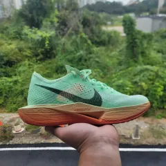 Nike ヴェイパーフライ キプチョゲモデル ナイキ - ヴェイパーフライ 3 