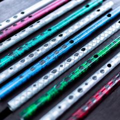 メタル篠笛サンプル 八本調子 ドレミ調 康昭管 シルバー 七宝模様