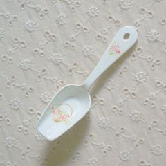 【イマン公式】ローズバスケット　ミニスコップのサムネイル
