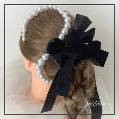 金箔付ヘッドドレス❤︎ワイヤー入りパールチェーン× ブラックリボン　髪飾り卒業式