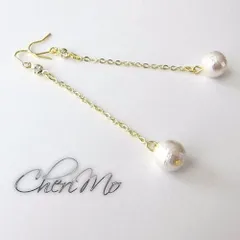 一粒スワロ がきらりと光る☆オトナのゆらゆら・コットンパール・スイングピアス