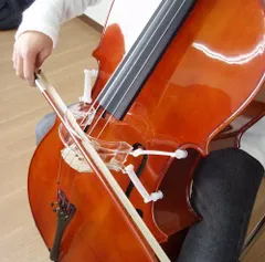 ラスト1点イギリス製チェロ弓77g