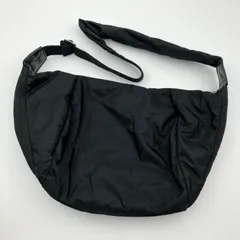 HOLIDAY ホリデイ ショルダーバッグ 三日月 BAG 鞄 カバン ブラック 黒 レディース メンズ SG192-6