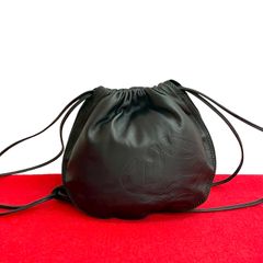 ほぼ未使用 CELINE セリーヌ マカダム ブラゾン トリオンフ 柄 ロゴ