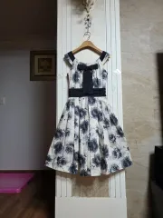 0508 ) 花 ボリューム感 ワンピース