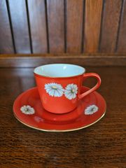 ノリタケ　noritake 朱地白菊　カップ&ソーサー　やや小さめ
