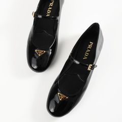 ☆PRADA・バレリーナ・フラットシューズ・BLACK☆ PRADA エレガントな ◇ ナッパレザー バレリーナ ◇ 人気 (PRADA
