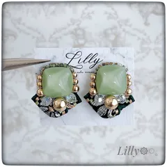 #680インド刺繍リボン/大ぶり/ビーズ/グリーン/ハンドメイドピアスイヤリング