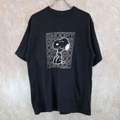 PEANUTS ピーナッツ SNOOPY スヌーピー グラフィックプリント キャラクター ブラック　黒 Tシャツ