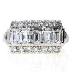 Pt900 プラチナ リング ダイヤモンド 1.36ct バケット ラウンド 三文字 透かし ヴィンテージ 指輪 8.5号【新品仕上済】【zz】【中古】
