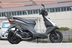 Valiente アドレスV125 バイクマフラー BC-CF46A 2005年～2008年モデル対応 Calma カルマ カーボンタイプ マフラー スポーツタイプ カスタム パーツ ドレスアップ 社外品 スズキ バリエンテ