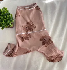 【新品】くまちゃん柄ロンパース　パジャマ　ココア