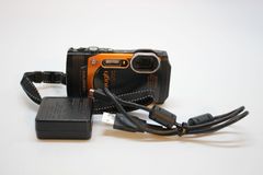 ■美品■ OLYMPUS STYLUS TG-860 Tough オレンジ ＊24607