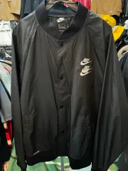 Nike(ナイキ） ワールドツアー ウーブンジャケット