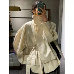 アシンメトリーデザイン コットンショートトレンチコート ワイドフィット ウエストベルト付き lemaireのサムネイル