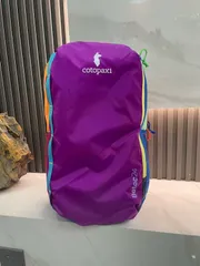 Cotopaxiマルチカラーナイロンリュック Cotopaxiマルチカラーナイロンリュック