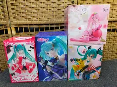 E27-20250728-16 初音ミク フィギュア4体セット（桜ミク Desktop Cute さくらんぼタッシュver./AMP+Birthday 2024／Lolita／RODYサンキューver.）未開封