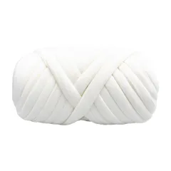 ☆ ホワイト ☆ チャンキーニット 毛糸 洗える500g チャンキーニット 毛糸 500g 極太毛糸 ニットヤーン チャンキー ヤーン 洗える 極太 柔らかい やわらかい 太い モコモコ もこもこ ふわふわ 小物作り 手作り 手編み 編み物 手芸