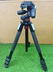 中古品　マンフロット　三脚　カーボン　MT190CXPRO4