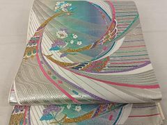 連休Sale! 夏物 正絹唐織 六通柄袋帯 刺繍のような四季の草花 金銀糸 美品 連休Sale! 夏物 正絹唐織 六通柄袋帯 刺繍のような四季の草花 金