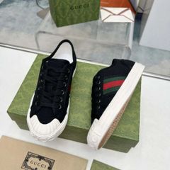 Gucci 白い靴、スニーカー、男女兼用