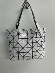 イッセイミヤケ BAO BAO ISSEY MIYAKE バオバオイッセイミヤケ トートバッグ