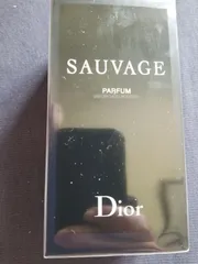 DiorのSAUVAGE PARFUM （ソバージュ パルファン）の 100 ml