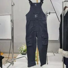NIKE スウッシュオーバーオール サロペット ブラック ホワイト スウッシュM NIKE - ナイキ スウッシュ オーバーオール ブラック XXLの通販