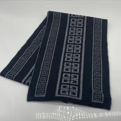 幾何学模様 ジバンシー　マフラー　美品　最終値下げ 幾何学模様 ジバンシー マフラー 美品 最終値下げ 幾何学模様