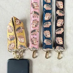 インド刺繍リボン ハンドストラップ スマホストラップ ショートストラップ ハリネズミ はりねずみ