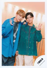 【中古】生写真(ジャニーズ) 7 MEN 侍/菅田琳寧・佐々木大光/膝上/7 MEN 侍 ISLAND TV プロフィール写真撮影オフショット 第2弾/公式生写真