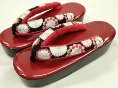 平和屋着物▼和装小物　草履　厚底　刺繍　菊　赤×黒　金糸　小判型　逸品　CAAQ8139ju