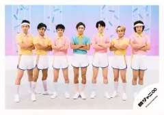 【中古】生写真(ジャニーズ) 関ジャニ∞/集合(7人)/横型・全身・横並び・衣装水色ピンク黄・ヘアバンド・センター村上・腕組み/「バッキバキ体操 第一」PV撮影/公式生写真