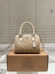 【今日特価】Coach Mini Rowan ミニローエン ピローバッグ-MM輸入