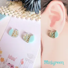 きらきら✨バイカラー 猫 ピアス イヤリング ミントグリーン