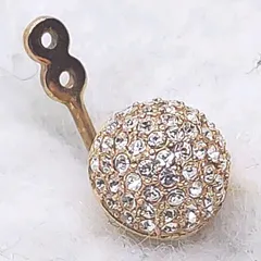 スワロフスキー　ピアスの飾り　片耳　クリスタルボール　SWAROVSKI