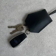 本革　キーケース　キーカバー  ストラップ　クロシェット　革平ひも　ブラウン　スマートキーサイズ