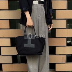 ☆2025春夏物モデル☆ IACUCCI イアクッチ SORBETTO ソルベット M 4890M NERO ブラック ショルダーバッグ・ハンドバッグ レディース