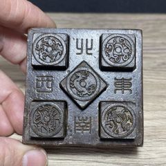 後藤分銅　弍両1個、肆両2個　後藤四郎兵衛　繭型分銅 後藤分銅 弍(二)両1個と肆(四)両2個 後藤四郎兵衛 繭型分銅 調整分銅