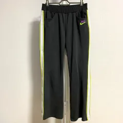 NIKE トラックパンツ ジャージ　黒色　Mサイズ