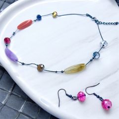 色遊びビーズ ネックレス＆ピアス 軽やかセット