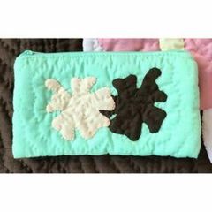 ＜正規品＞カードポーチ♡ハイビスカス♡ペールグリーン♡ハワイアンキルト
