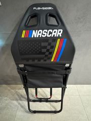 ★展示品★ Playseat Challenge NASCAR Edition スムースレザー レーシングシミュレーター  レーシングホイールスタンド Formula~GTポジション 調整可能なフレーム RN00188