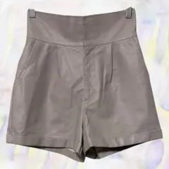 GRL　グレイル　ショートパンツ　ベージュ　レディース　ポケット有　合皮　Mサイズ　無地　ハイウエスト　ウエストゴム　ダブル裾