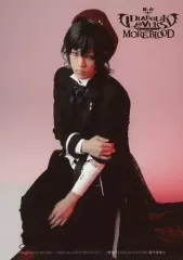 【中古】生写真(男性) 西野太盛(無神アズサ)/膝上・座り・衣装黒・白・帽子・左向き・右手左腕・キャラクターショット/舞台「DIABOLIK LOVERS MORE，BLOOD」ランダムブロマイド