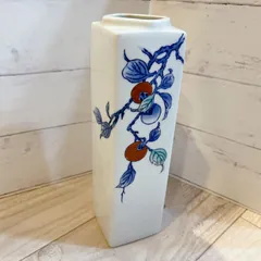 鍋島焼　色鍋島　色絵金彩　花蝶文　輪花皿　六客　C　5485 鍋島色絵紫陽花文皿 文化遺産オンライン